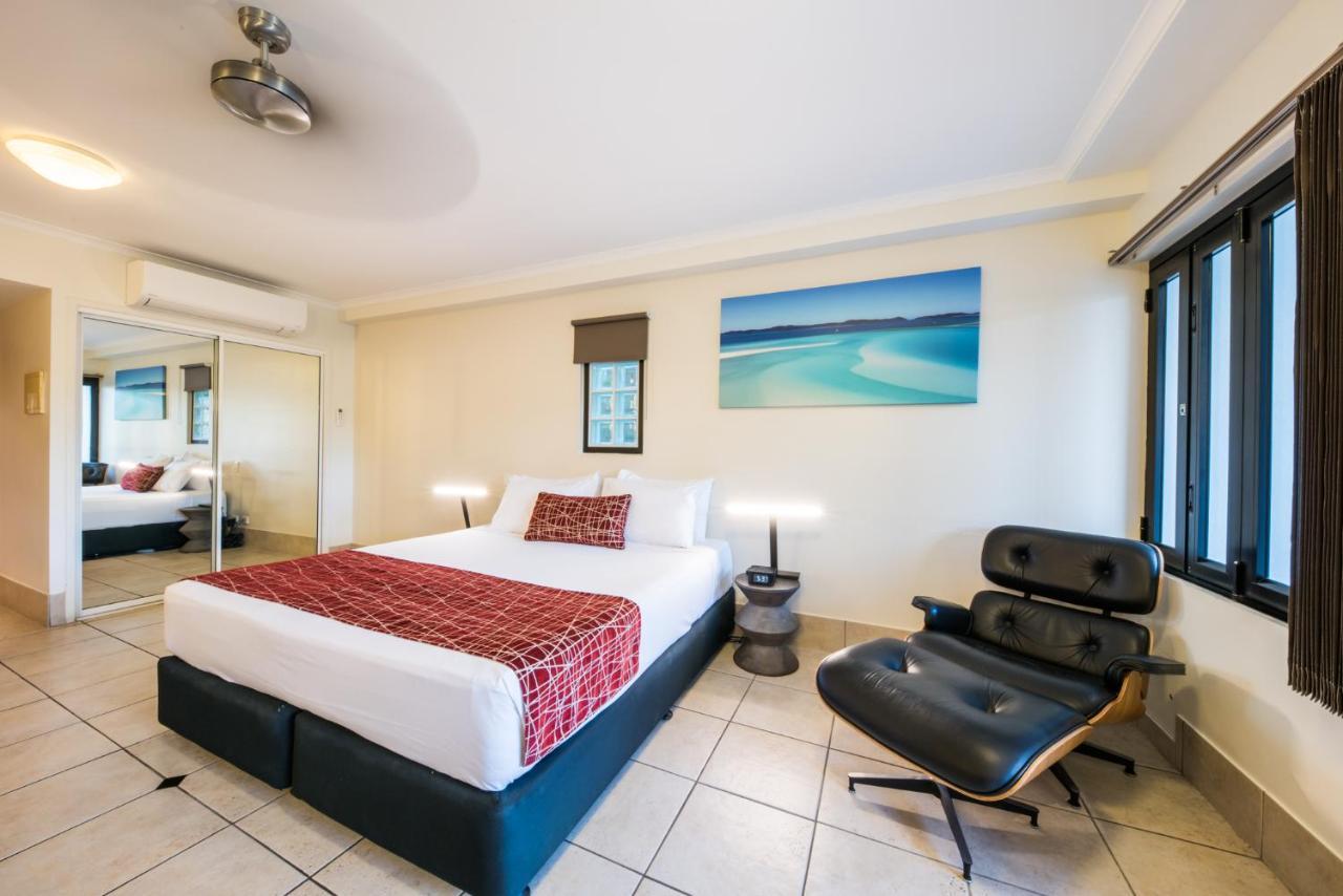 Апарт готель At Waterfront Whitsunday Retreat - Adults Only Ерлі-Біч Екстер'єр фото