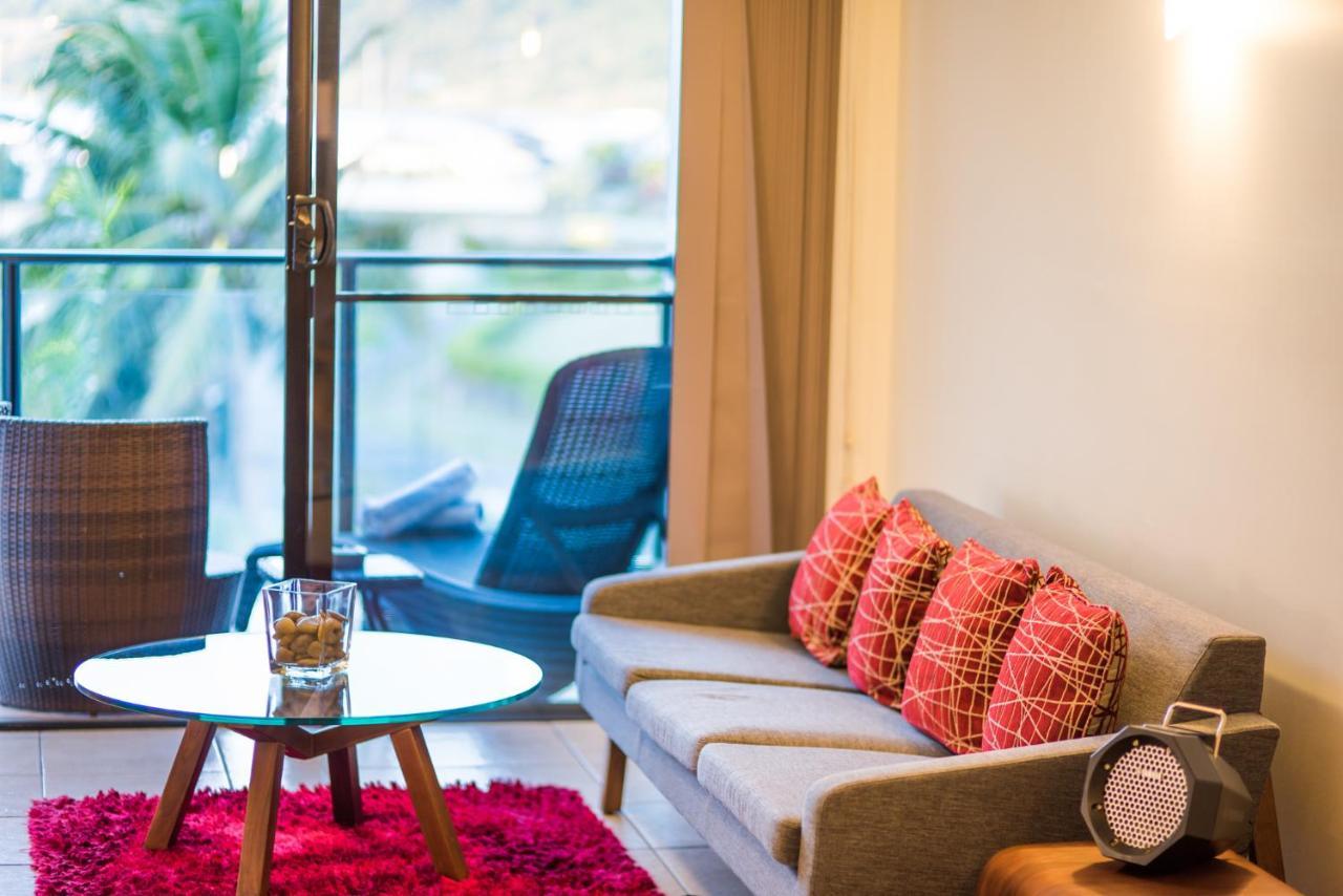 Апарт готель At Waterfront Whitsunday Retreat - Adults Only Ерлі-Біч Екстер'єр фото